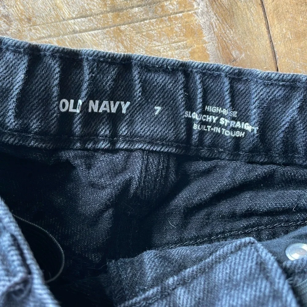 Old Navy slouchy straight jeans size 7